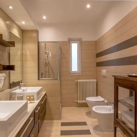 94 Luxury 4* Rome