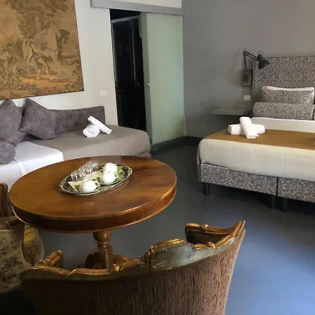 94 Luxury Rome